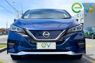 2019 Nissan LEAF - Thumbnail