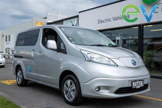 2015 Nissan e-NV200 - Thumbnail