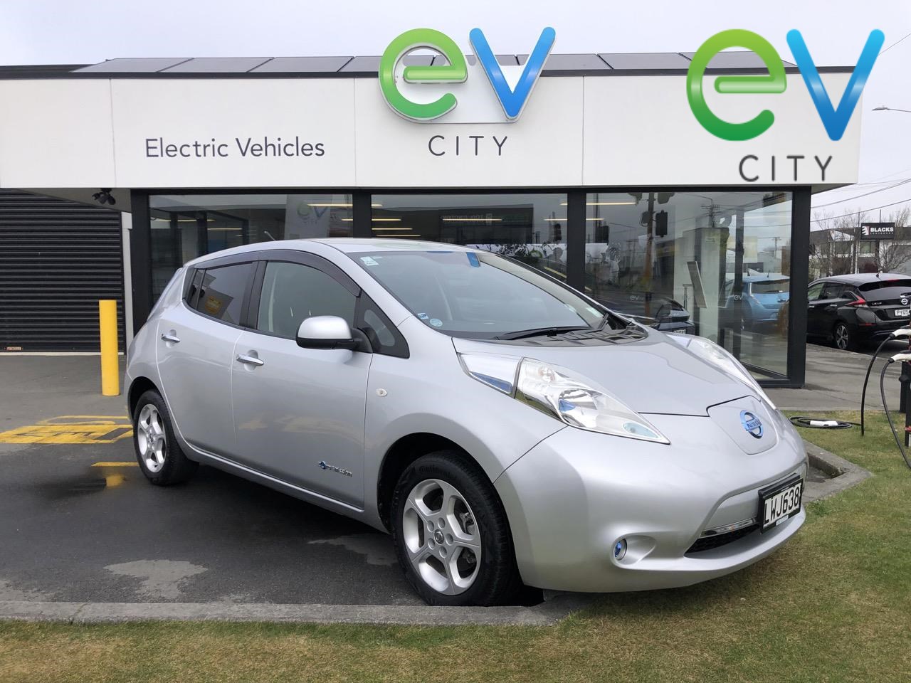 2014 Nissan LEAF