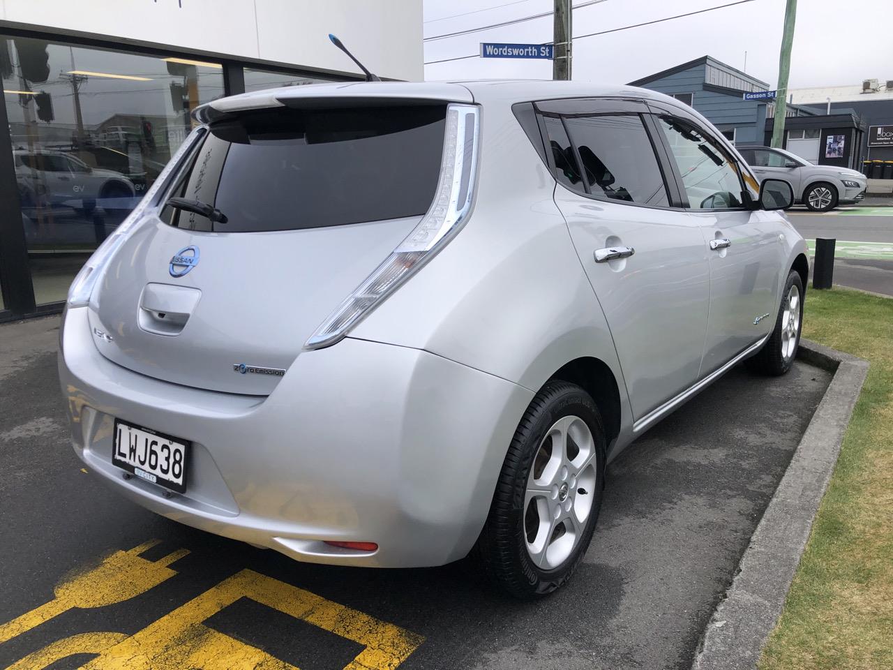 2014 Nissan LEAF