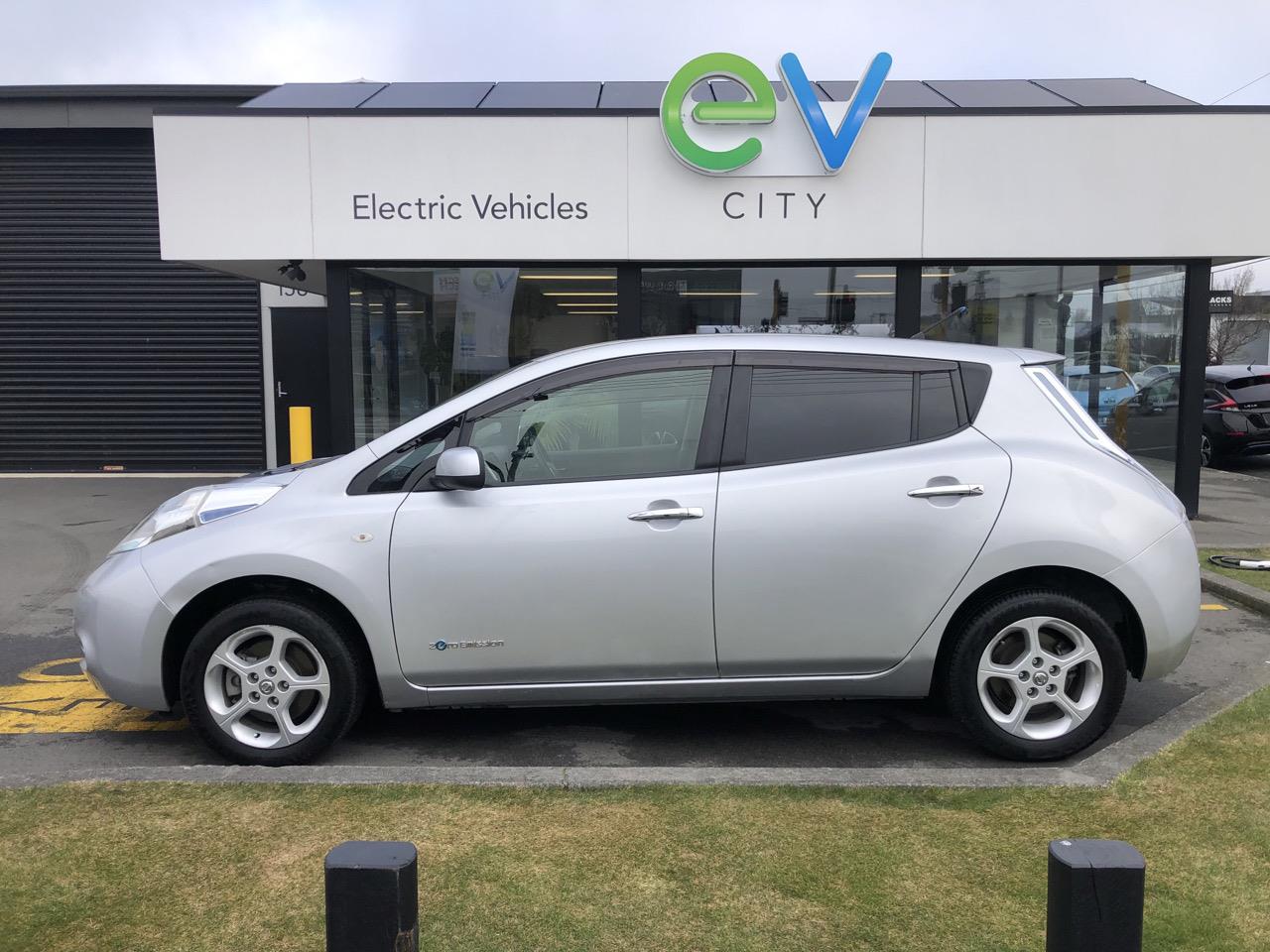 2014 Nissan LEAF