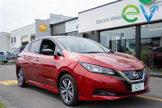 2019 Nissan LEAF - Thumbnail