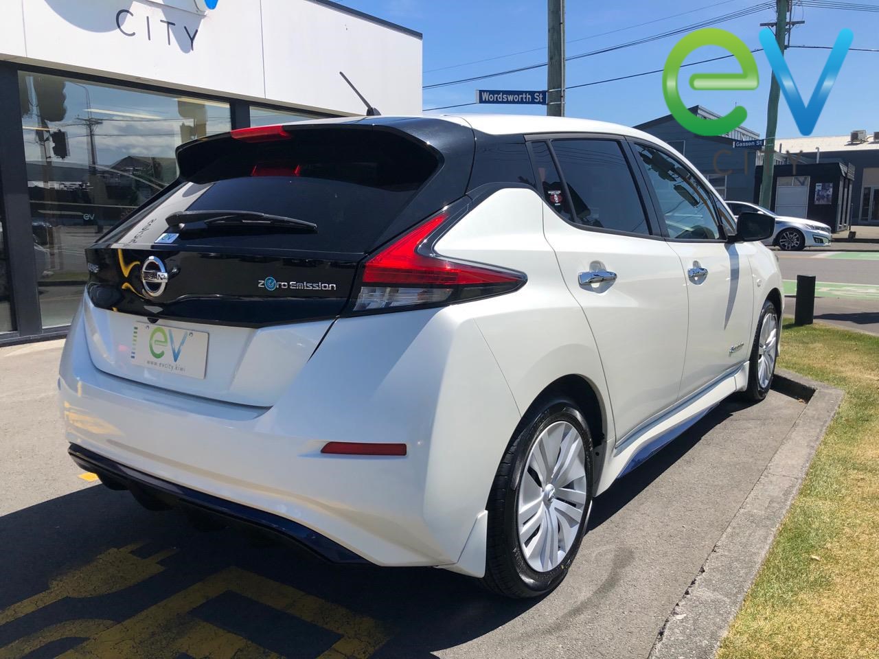 2018 Nissan LEAF