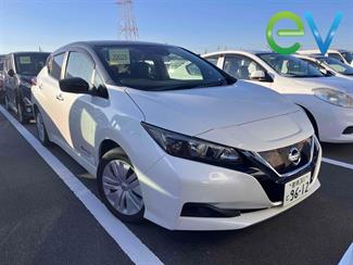 2018 Nissan LEAF - Thumbnail