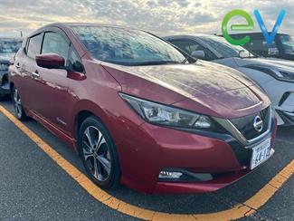 2019 Nissan LEAF - Thumbnail