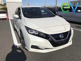 2020 Nissan LEAF - Thumbnail