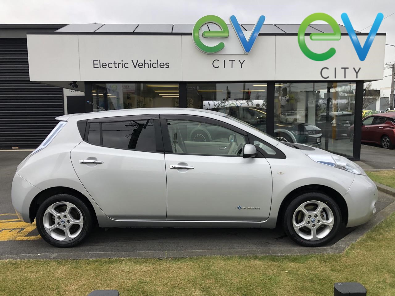 2012 Nissan LEAF