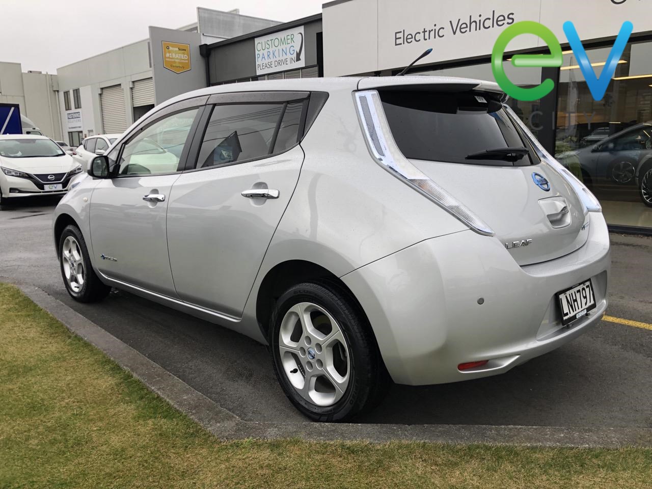 2012 Nissan LEAF