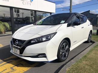 2019 Nissan LEAF - Thumbnail