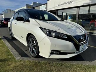 2019 Nissan LEAF - Thumbnail