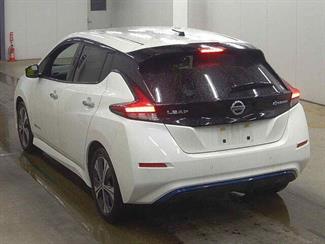 2019 Nissan LEAF - Thumbnail