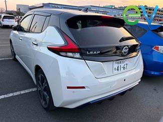 2020 Nissan LEAF - Thumbnail