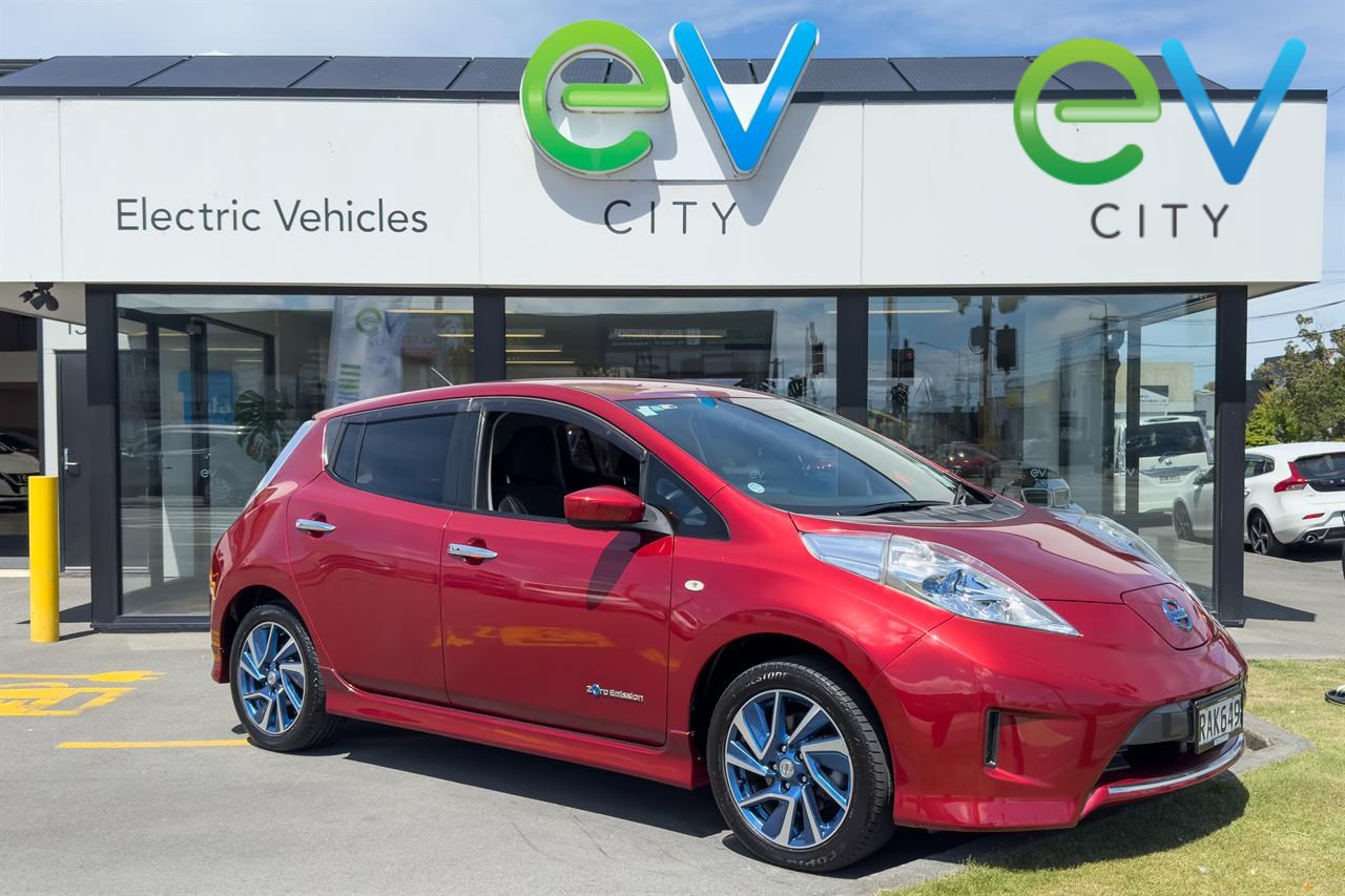 2016 Nissan LEAF