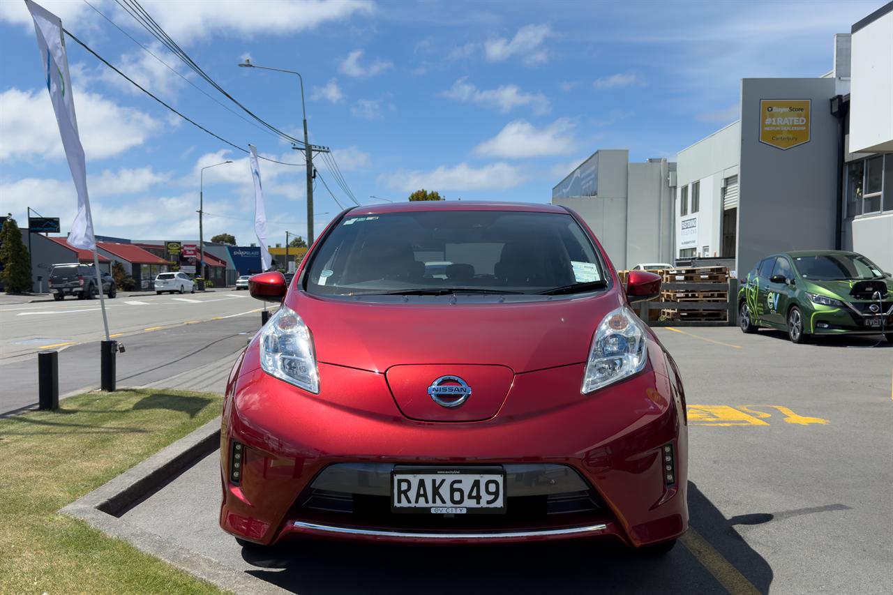 2016 Nissan LEAF