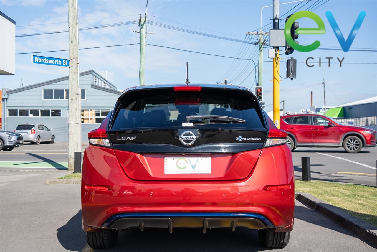 2018 Nissan LEAF