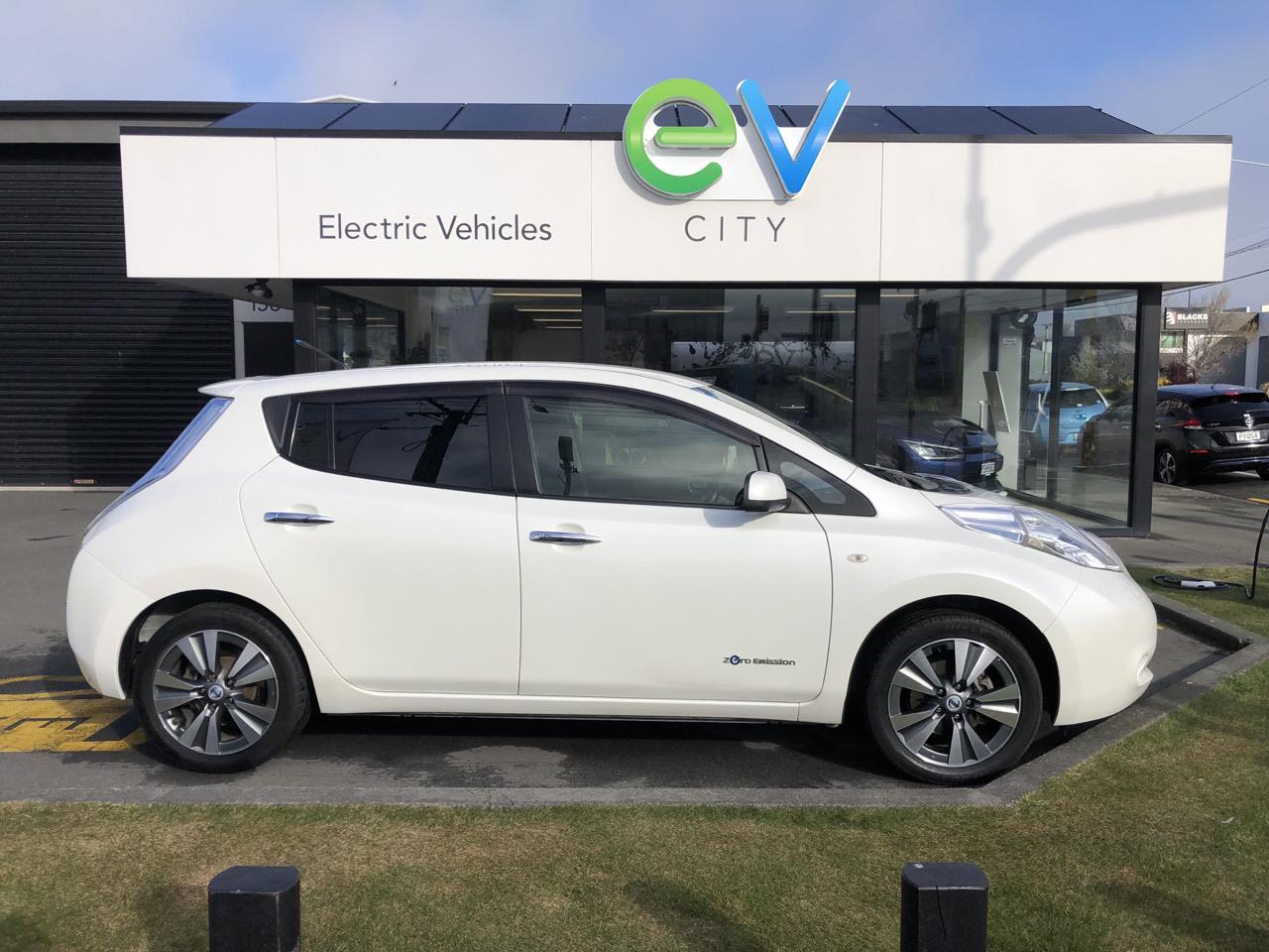 2013 Nissan LEAF