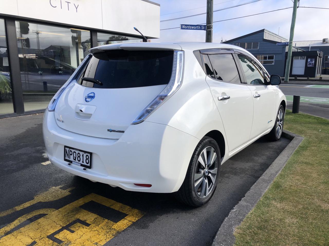 2013 Nissan LEAF