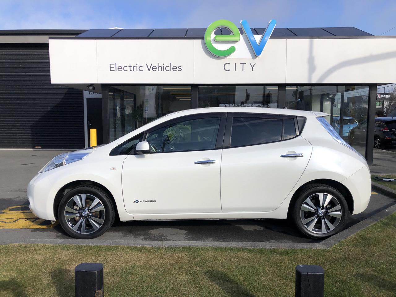 2013 Nissan LEAF