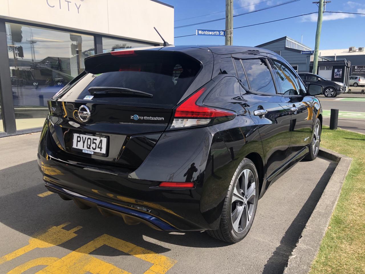 2017 Nissan LEAF