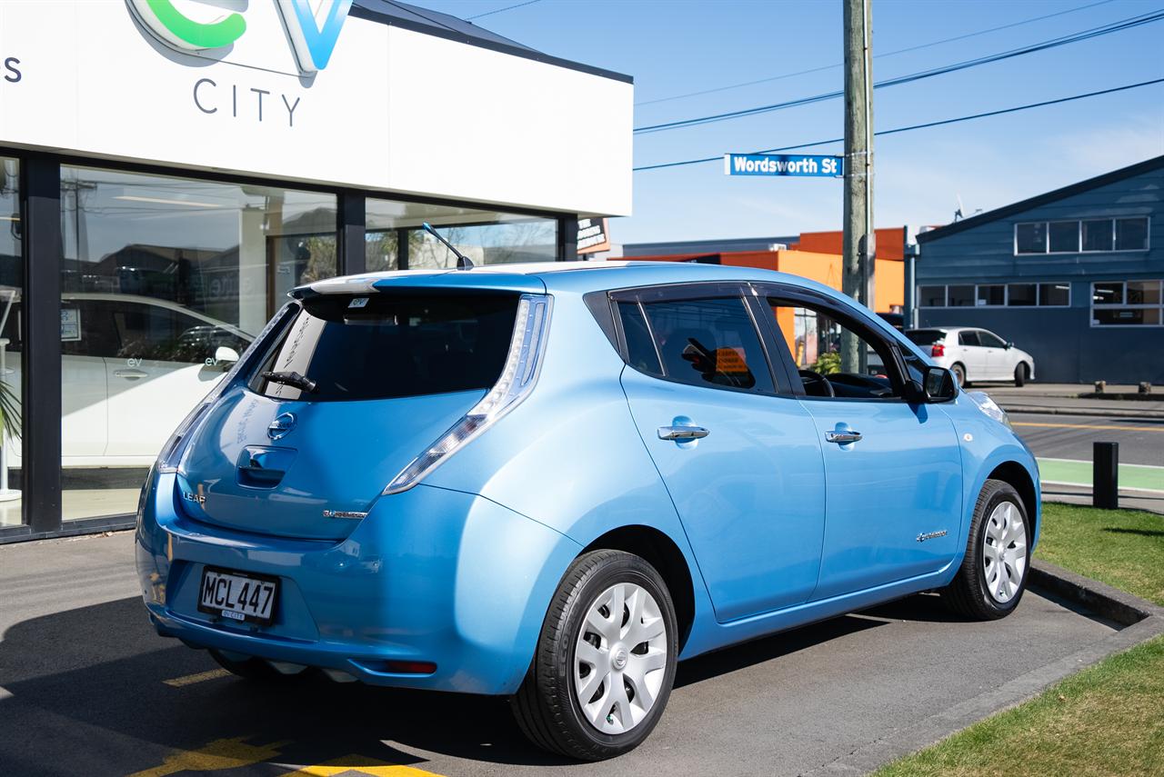 2014 Nissan LEAF